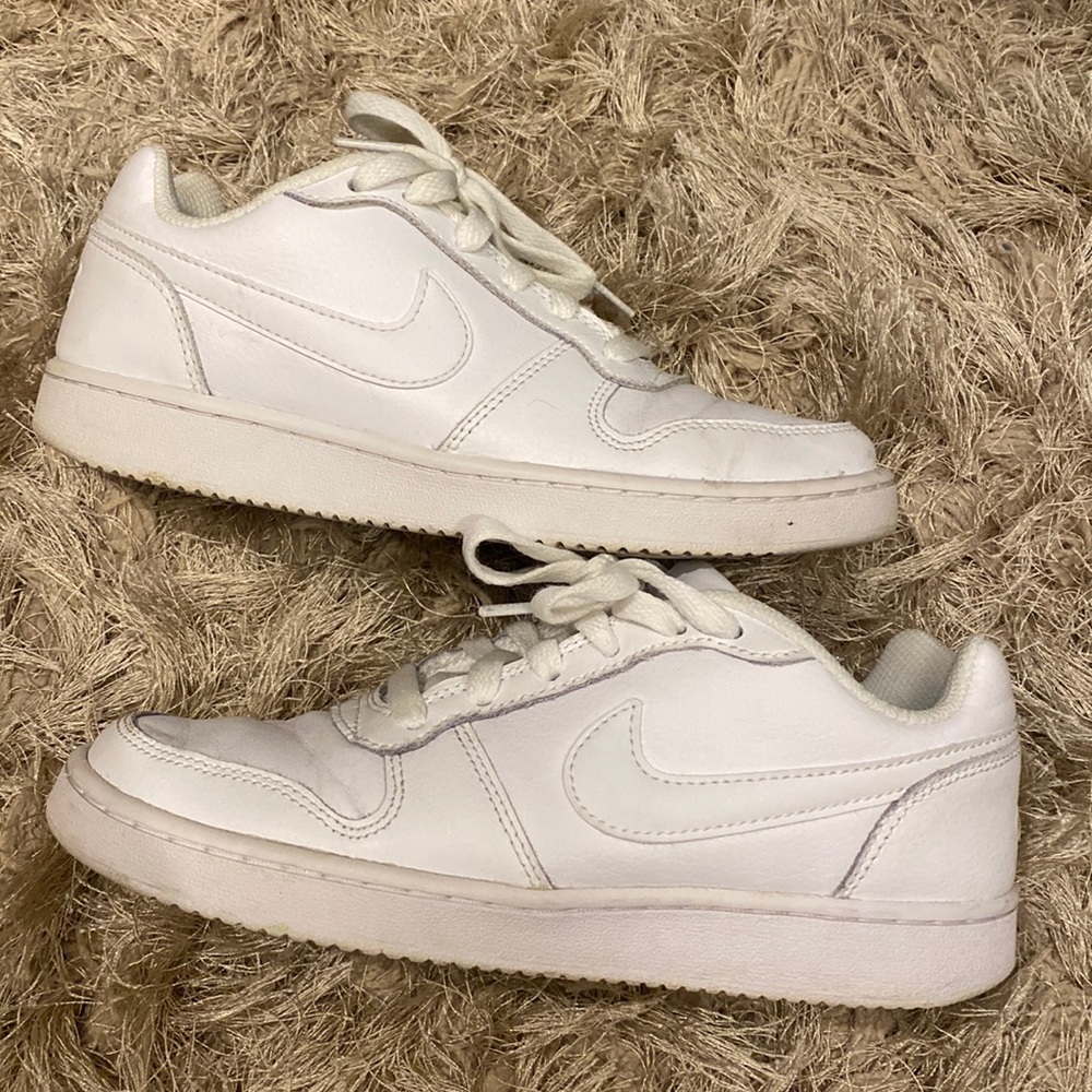 Women’s Nike Court Vision Lo Sneakers